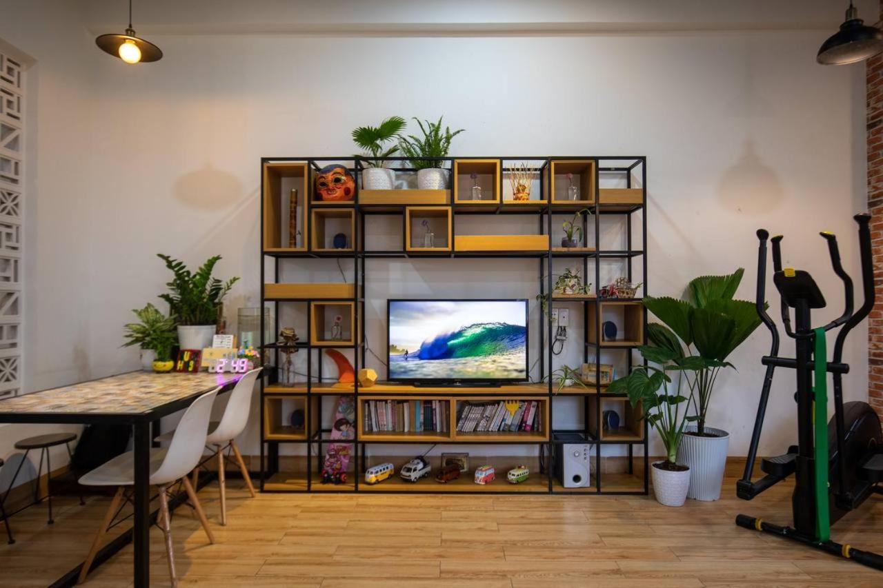 Vungtau Surf House - Hostel Surf Camp فونج تاو المظهر الخارجي الصورة