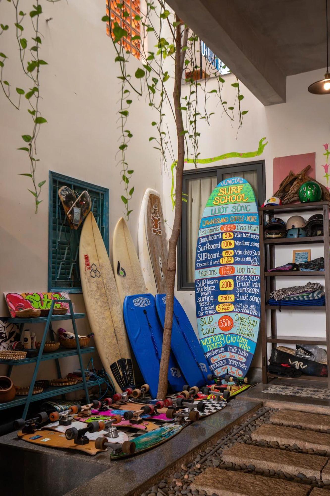 Vungtau Surf House - Hostel Surf Camp فونج تاو المظهر الخارجي الصورة